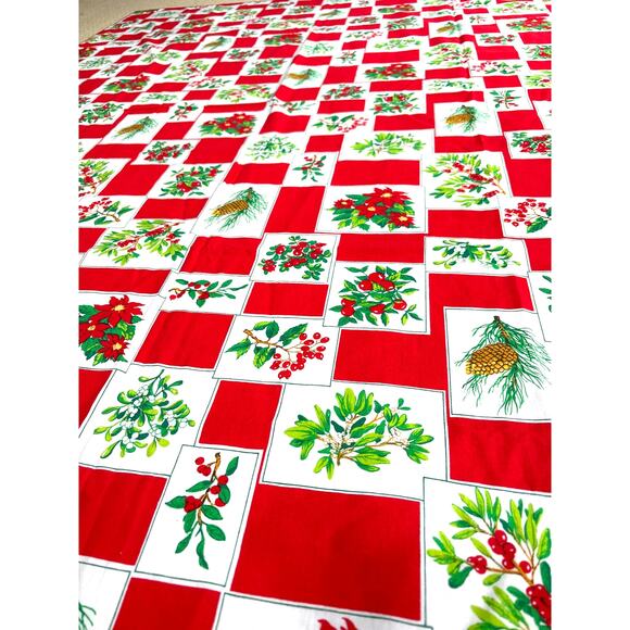 Christmas Holiday Tablecloth Rectangle Red Green White Poinsettia Pinecone Holly - Picture 4 of 5